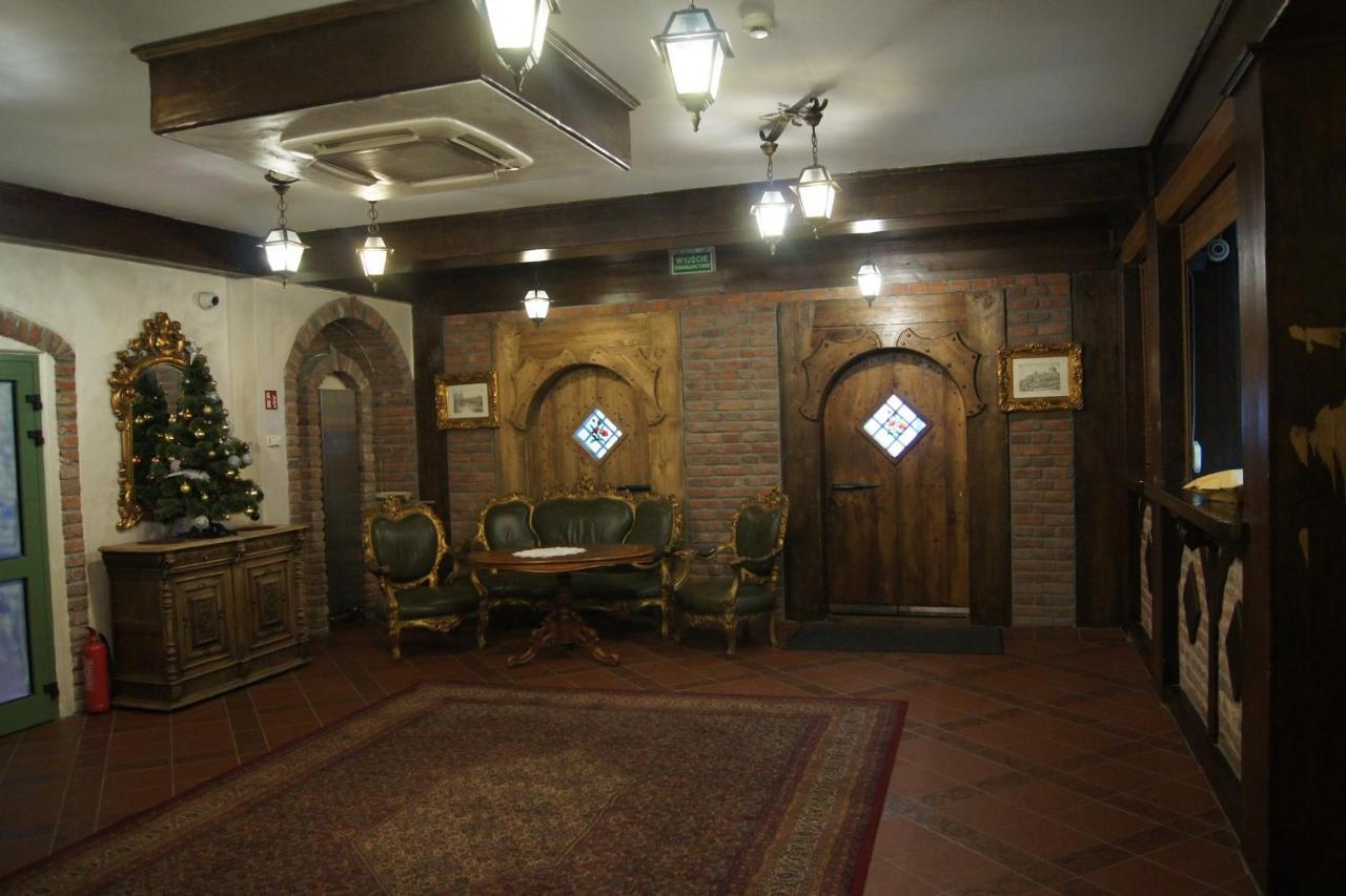 Отель Switezianka Рыманув-Здруй Экстерьер фото